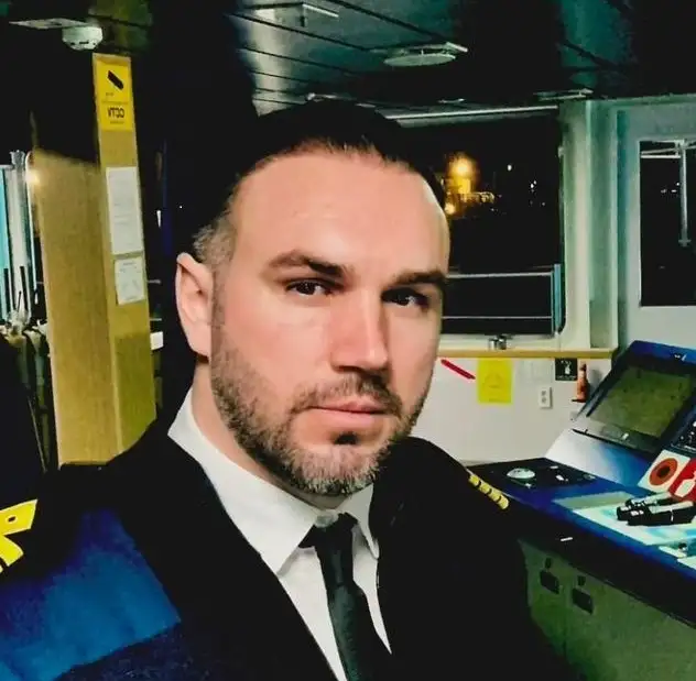 Investor Image Missing